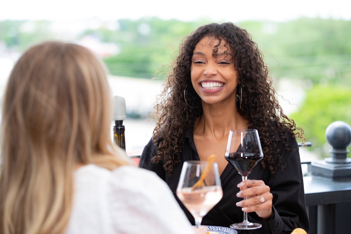 How to treat rash caused by wine allergy?